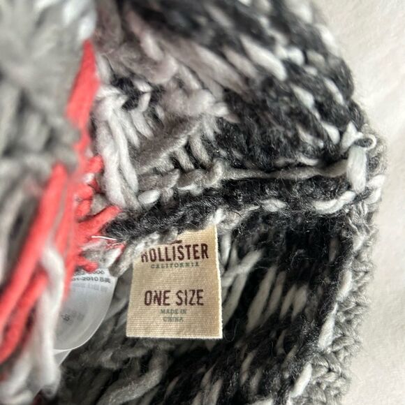 Soft & Warm Hollister fair isle Pom-pom beanie Ski hat Grey/Salmon  One-size - Picture 3 of 4